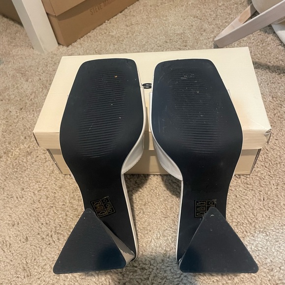 Princess Polly patent leather heels - Picture 2 of 2